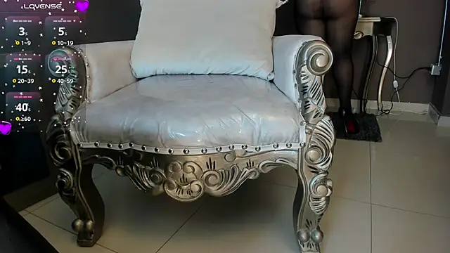 Snapshot of Janna_Rousse_ chatting on February 6, 2025, 12:04 pm Janna Rousse online show from February 6, 2025, 12:04 pm