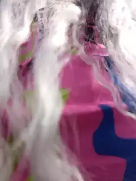 Dominik girl online show from October 16, 2025, 7:33 pm