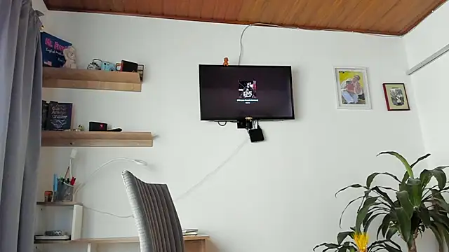 Snapshot of manucute_23_ chatting on February 10, 2026, 3:11 pm manucute 23 online show from February 10, 2026, 3:11 pm