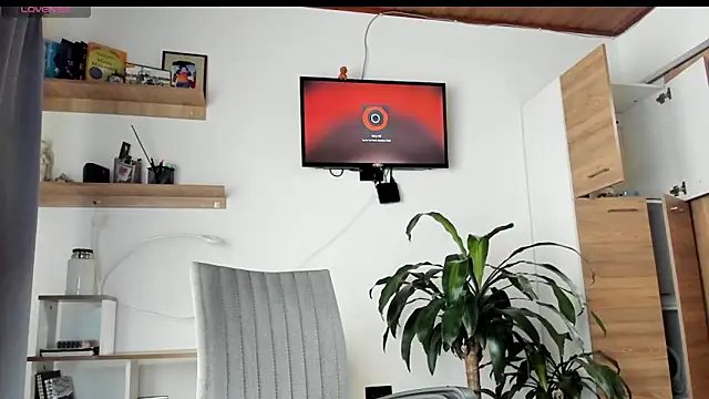 manucute 23  online show from March 29, 2026, 3:13 pm