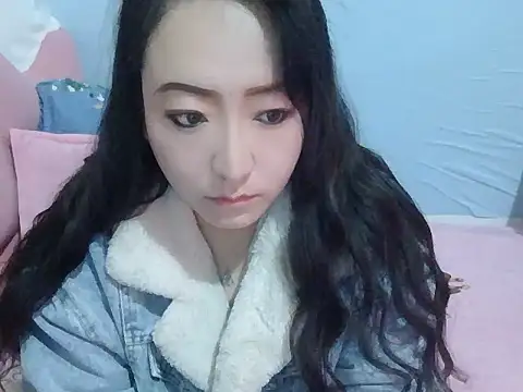 Snapshot of Xylona666 chatting on January 6, 2026, 12:09 pm Xylona666 online show from January 6, 2026, 12:09 pm