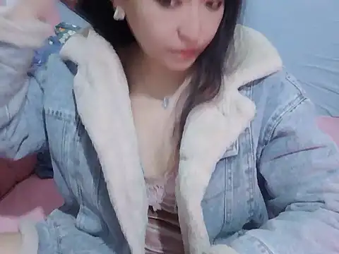 Snapshot of Xylona666 chatting on January 15, 2026, 1:47 pm Xylona666 online show from January 15, 2026, 1:47 pm