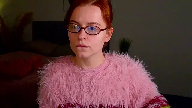 reb luvng online show from November 14, 2025, 2:43 pm