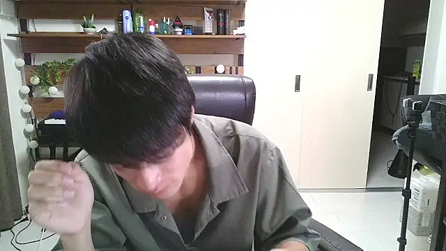 IroManager online show from September 24, 2025, 1:17 pm