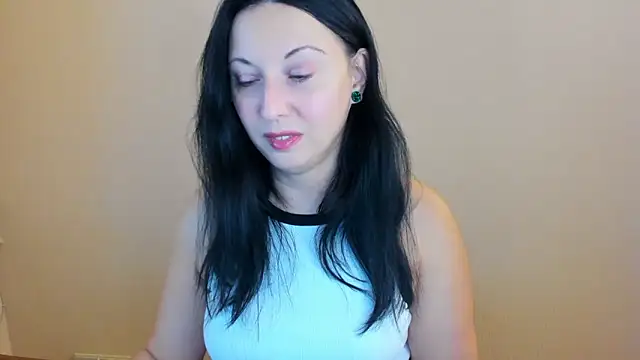 Wife4Cuck online show from October 18, 2025, 1:35 pm