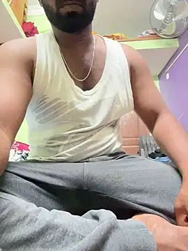 Handsomehunk 4U online show from March 2, 2025, 11:41 am