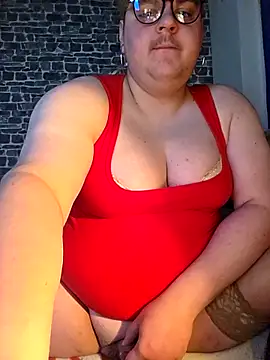 MoniqueBader22 online show from April 26, 2026, 2:53 am