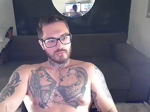 clark r online show from September 24, 2025, 6:58 pm