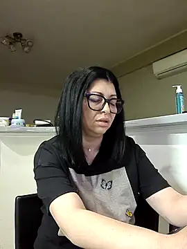 Milf Abigail online show from February 19, 2026, 3:36 am