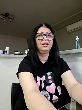 Milf Abigail online show from March 2, 2026, 5:08 am