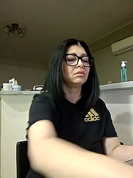 Snapshot of Milf_Abigail chatting on May 4, 2026, 2:37 am Milf Abigail online show from May 4, 2026, 2:37 am