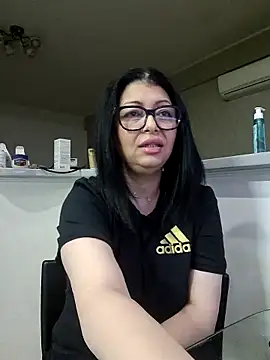 Snapshot of Milf_Abigail chatting on May 22, 2026, 3:04 am Milf Abigail online show from May 22, 2026, 3:04 am