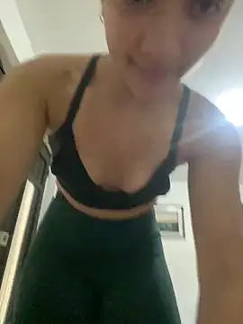 Snapshot of Alicia_ALICIA chatting on March 3, 2025, 8:32 pm Alicia ALICIA online show from March 3, 2025, 8:32 pm