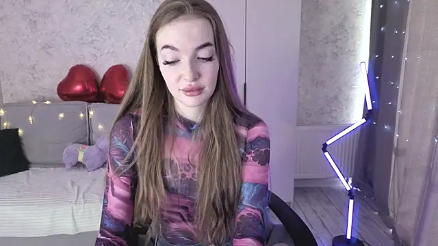 LissaCain online show from April 17, 2026, 3:09 am