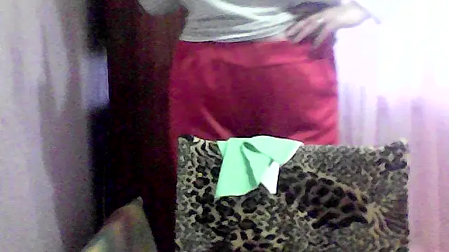 Snapshot of AnaXBerry chatting on November 27, 2025, 7:31 am AnaXBerry online show from November 27, 2025, 7:31 am