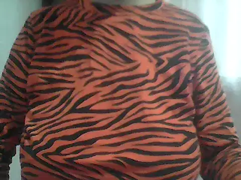 Snapshot of AnaXBerry chatting on February 26, 2026, 6:13 am AnaXBerry online show from February 26, 2026, 6:13 am