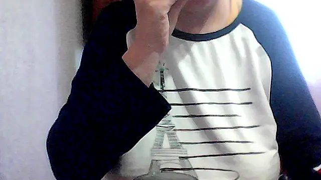 Snapshot of AnaXBerry chatting on October 14, 2025, 6:58 am AnaXBerry online show from October 14, 2025, 6:58 am