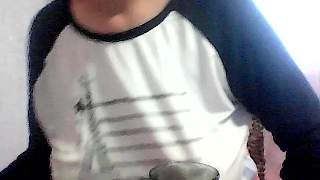 Snapshot of AnaXBerry chatting on October 27, 2025, 6:36 am AnaXBerry online show from October 27, 2025, 6:36 am