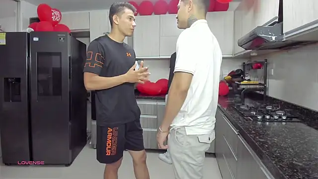 badguyss bisex online show from September 22, 2025, 11:27 am