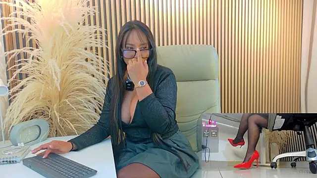 Snapshot of lulu_072 chatting on February 7, 2026, 12:18 am lulu 072 online show from February 7, 2026, 12:18 am