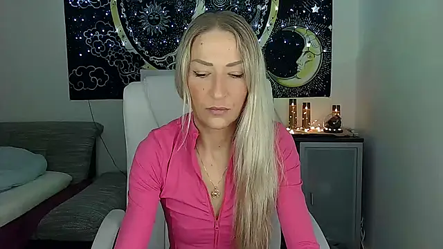 SexxyLiviaa online show from October 3, 2025, 10:11 pm