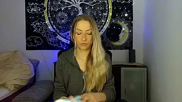 SexxyLiviaa online show from January 6, 2026, 2:37 am