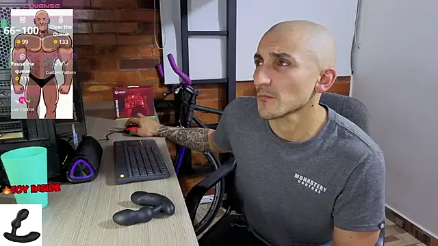 Snapshot of Marck_Muscle chatting on April 27, 2026, 4:10 am Marck Muscle online show from April 27, 2026, 4:10 am