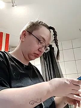 Snapshot of Isabella_Geney chatting on March 1, 2026, 4:40 pm Isabella Geney online show from March 1, 2026, 4:40 pm