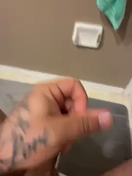 bigitaliandic online show from October 6, 2025, 4:24 am