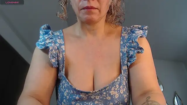 Snapshot of Ingridbergman chatting on July 15, 2026, 1:40 pm Ingridbergman online show from July 15, 2026, 1:40 pm