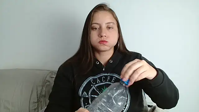 Snapshot of 520_Loirex_741 chatting on March 13, 2026, 8:58 pm 520 Loirex 741 online show from March 13, 2026, 8:58 pm