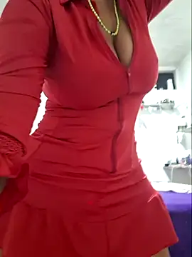 gatadeojosclaros online show from May 3, 2026, 3:33 am