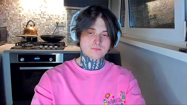  torfin  online show from April 4, 2026, 12:06 am