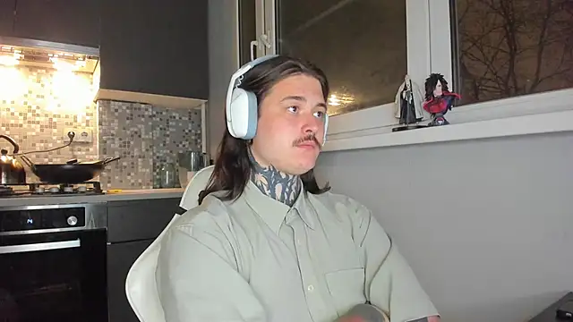 Snapshot of _torfin_ chatting on February 8, 2025, 8:10 pm torfin online show from February 8, 2025, 8:10 pm