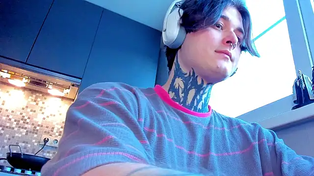 Snapshot of _torfin_ chatting on February 3, 2026, 6:40 am torfin online show from February 3, 2026, 6:40 am