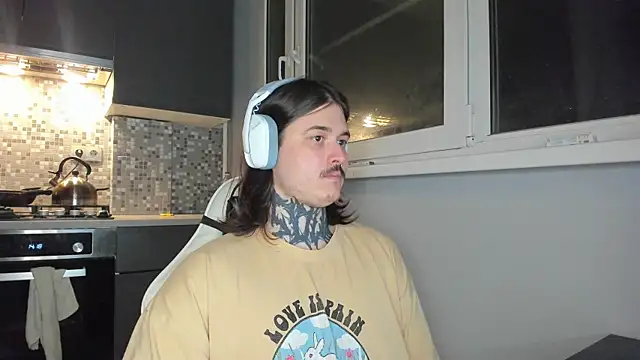 Snapshot of _torfin_ chatting on January 12, 2025, 7:42 pm torfin online show from January 12, 2025, 7:42 pm