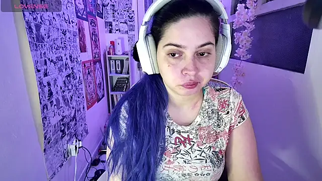 Snapshot of Vallolet_Spencer chatting on October 9, 2025, 1:06 am Vallolet Spencer online show from October 9, 2025, 1:06 am