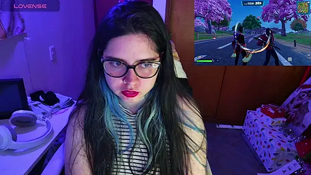 Snapshot of Vallolet_Spencer chatting on December 11, 2024, 12:44 am Vallolet Spencer online show from December 11, 2024, 12:44 am