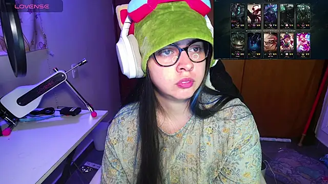 Snapshot of Vallolet_Spencer chatting on January 23, 2025, 11:47 pm Vallolet Spencer online show from January 23, 2025, 11:47 pm