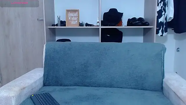 Tristan-bm online show from September 27, 2025, 12:44 pm