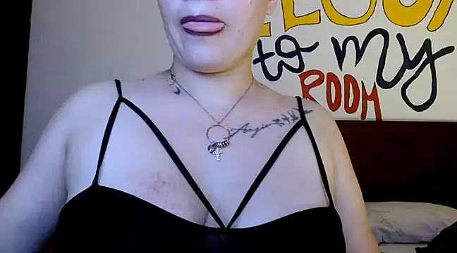 Snapshot of nathy_28latex chatting on December 2, 2024, 11:02 pm nathy 28latex online show from December 2, 2024, 11:02 pm