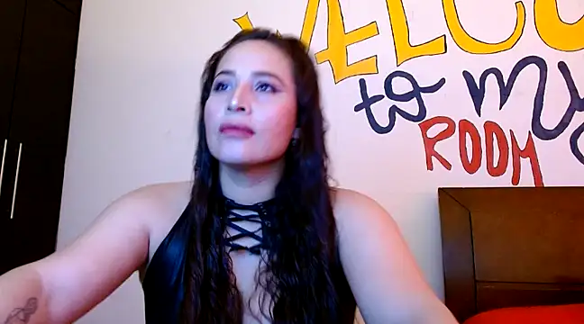 Snapshot of nathy_28latex chatting on December 15, 2024, 6:15 pm nathy 28latex online show from December 15, 2024, 6:15 pm