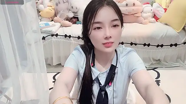 Snapshot of AKiKi711 chatting on May 2, 2026, 5:07 pm AKiKi711 online show from May 2, 2026, 5:07 pm