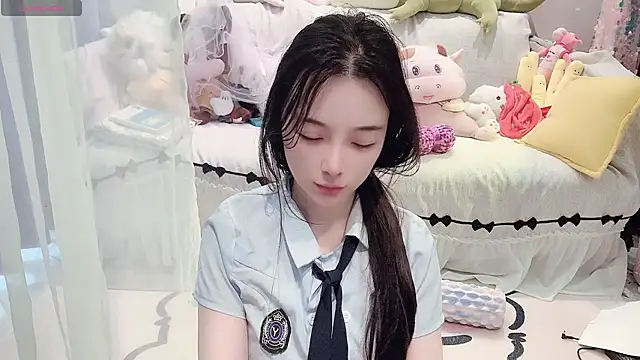 Snapshot of AKiKi711 chatting on May 21, 2026, 4:54 am AKiKi711 online show from May 21, 2026, 4:54 am