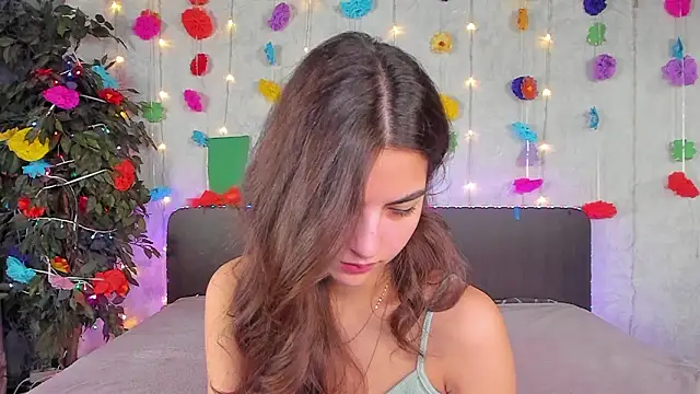 Snapshot of Milana_Crystal_ chatting on March 20, 2026, 8:15 am Milana Crystal online show from March 20, 2026, 8:15 am