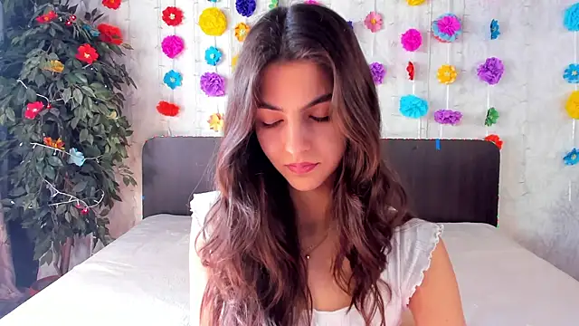 Milana Crystal  online show from March 20, 2025, 11:27 am