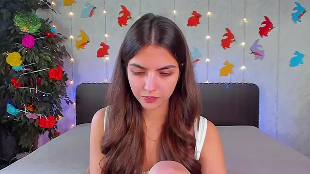 Snapshot of Milana_Crystal_ chatting on April 14, 2026, 12:43 pm Milana Crystal online show from April 14, 2026, 12:43 pm