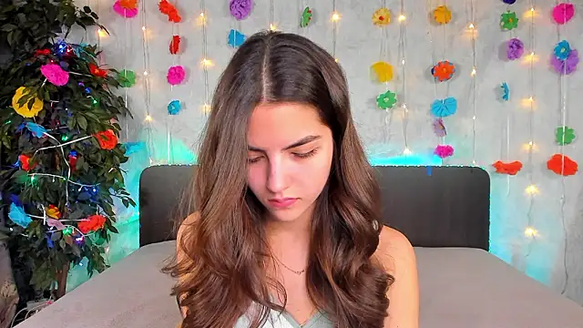 Snapshot of Milana_Crystal_ chatting on March 17, 2026, 8:17 am Milana Crystal online show from March 17, 2026, 8:17 am