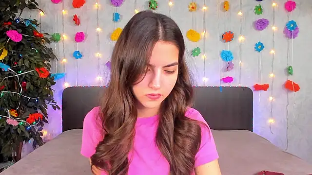 Snapshot of Milana_Crystal_ chatting on March 13, 2026, 8:08 am Milana Crystal online show from March 13, 2026, 8:08 am