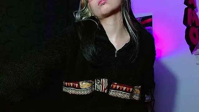 squirt charlott online show from October 21, 2025, 2:00 am